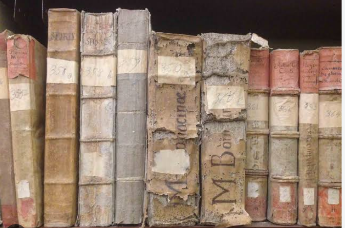 Restauro Libri